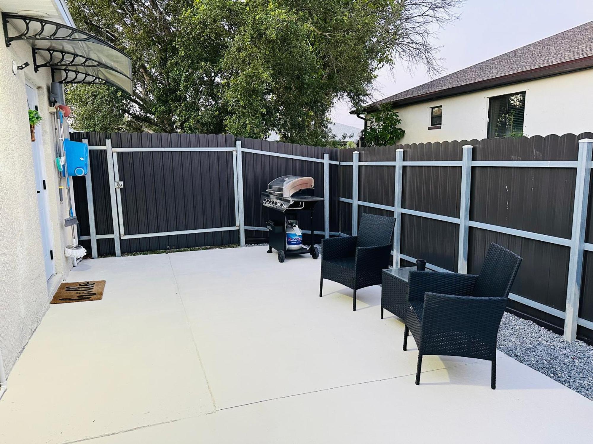 Magnolias Suite Lehigh Acres Εξωτερικό φωτογραφία